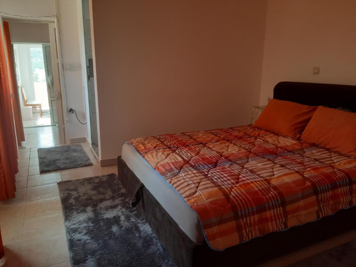 Guest'S House "Lindi&Roni" Apartment Ulcinj Exterior photo